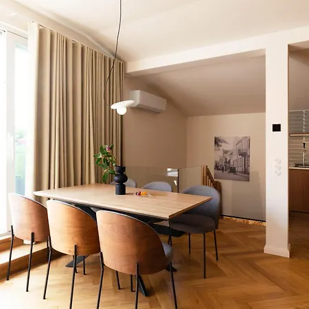 Jannseni Premium Penthouse I Sauna I Free Parking * Parnu